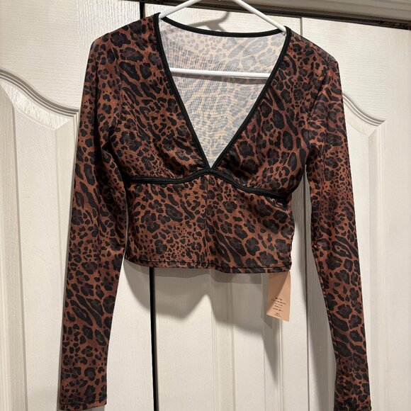 NWT Shein leopard print top size small. - Picture 1 of 1